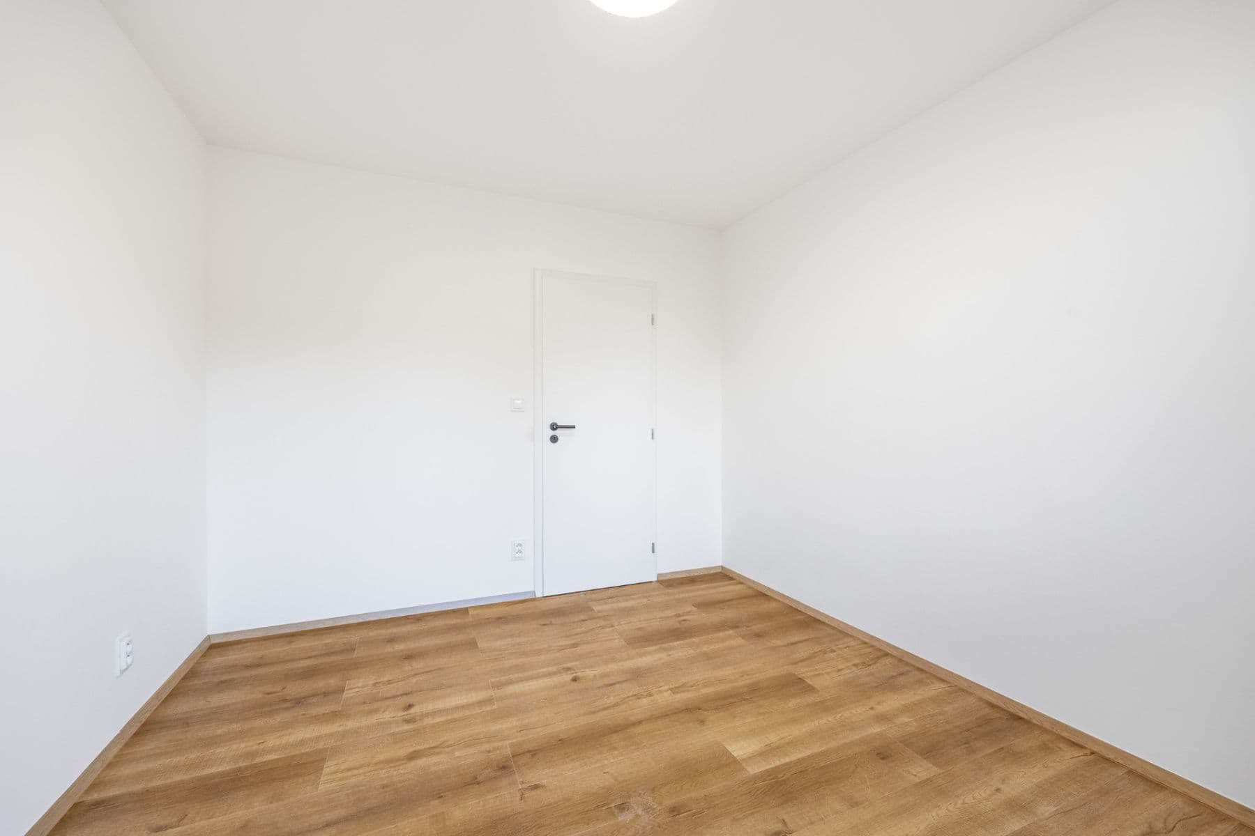 2 bedroom with open-plan kitchen flat for sale, 74 m², Žandovská, Prague, Prague 2 bedroom with open-plan kitchen flat for sale, 74 m², Žandovská, Prague, Prague