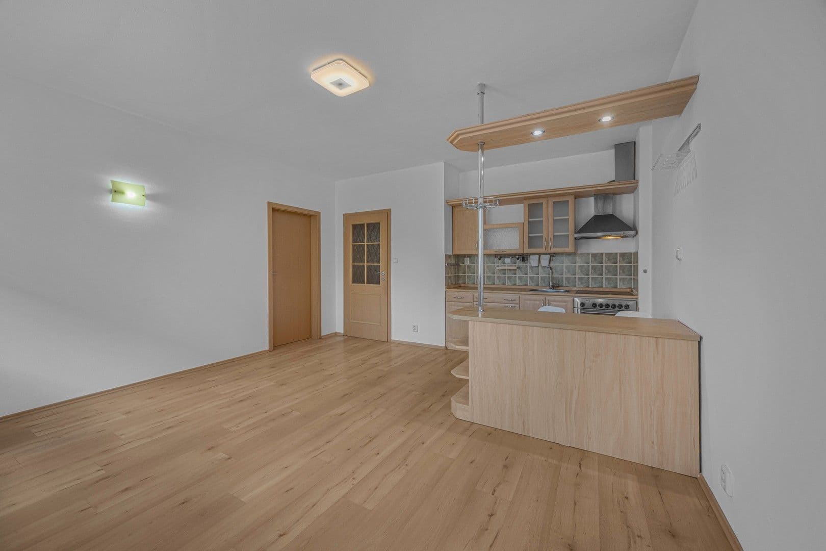 1 bedroom with open-plan kitchen flat to rent, 42 m², Záběhlická, Prague, Prague 1 bedroom with open-plan kitchen flat to rent, 42 m², Záběhlická, Prague, Prague