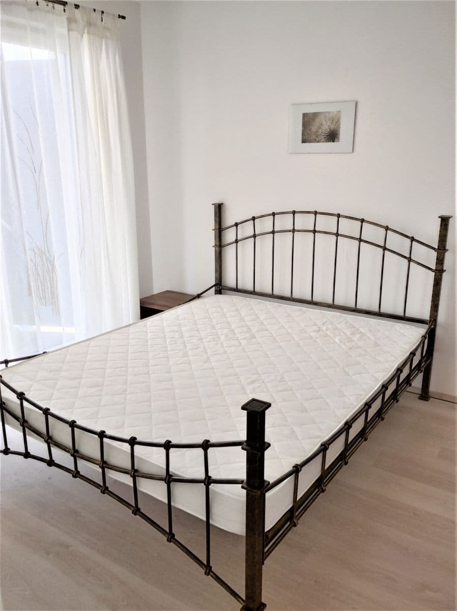 1 bedroom with open-plan kitchen flat to rent, 43 m², Eduarda Hamburgera, Olomouc, Olomoucký Region 1 bedroom with open-plan kitchen flat to rent, 43 m², Eduarda Hamburgera, Olomouc, Olomoucký Region
