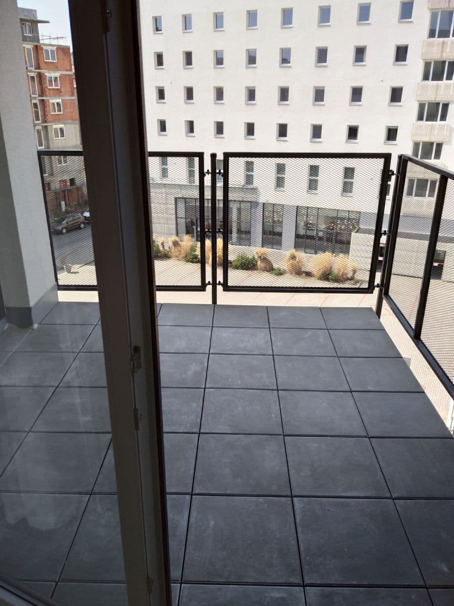 1 bedroom with open-plan kitchen flat to rent, 43 m², Eduarda Hamburgera, Olomouc, Olomoucký Region 1 bedroom with open-plan kitchen flat to rent, 43 m², Eduarda Hamburgera, Olomouc, Olomoucký Region