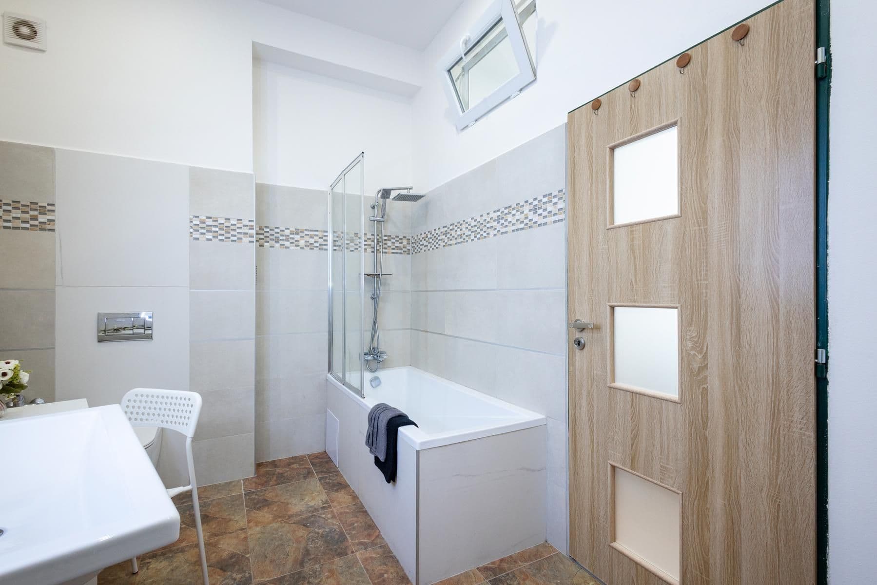 1 bedroom with open-plan kitchen flat for sale, 53 m², Plzeňská, Prague, Prague 1 bedroom with open-plan kitchen flat for sale, 53 m², Plzeňská, Prague, Prague