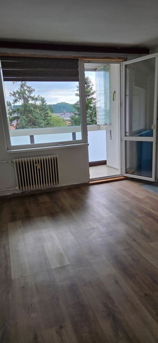 2 bedroom flat to rent, 57 m², 17. listopadu, Klášterec nad Ohří, Ústecký Region 2 bedroom flat to rent, 57 m², 17. listopadu, Klášterec nad Ohří, Ústecký Region