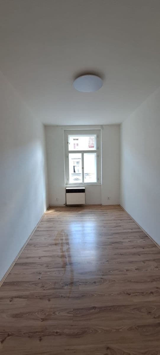 2 bedroom flat to rent, 50 m², Seifertova, Prague, Prague 2 bedroom flat to rent, 50 m², Seifertova, Prague, Prague