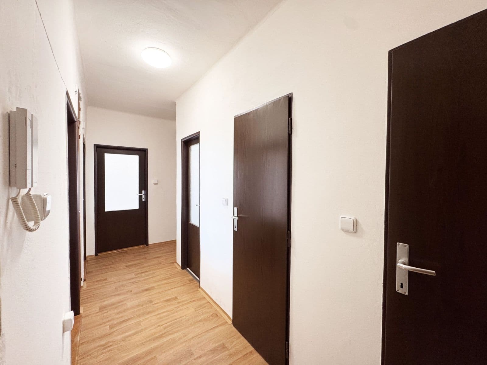 3 bedroom with open-plan kitchen flat to rent, 92 m², Anýžova, Hořovice, Středočeský Region 3 bedroom with open-plan kitchen flat to rent, 92 m², Anýžova, Hořovice, Středočeský Region
