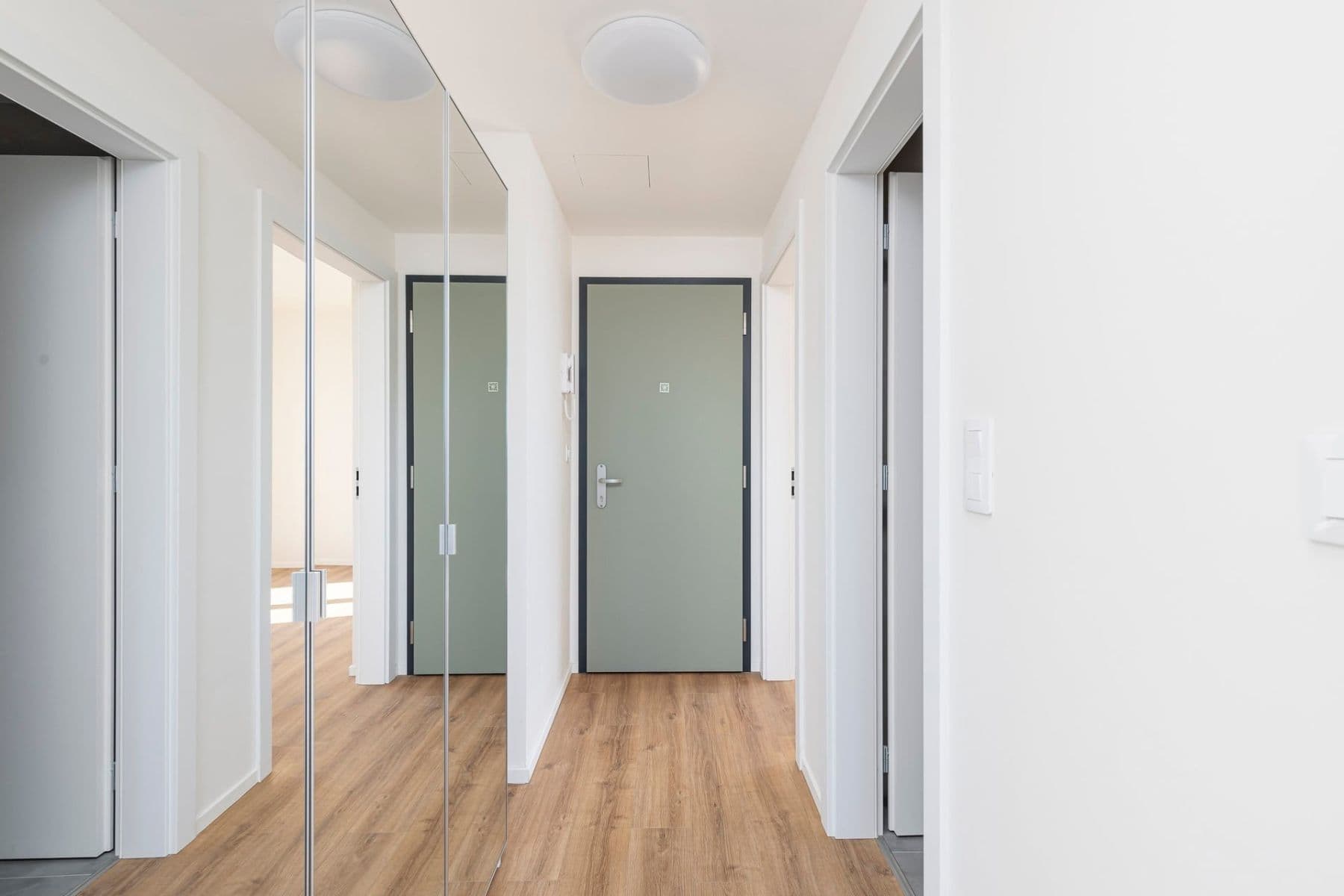1 bedroom with open-plan kitchen flat to rent, 53 m², Arnošta Valenty, Prague, Prague 1 bedroom with open-plan kitchen flat to rent, 53 m², Arnošta Valenty, Prague, Prague