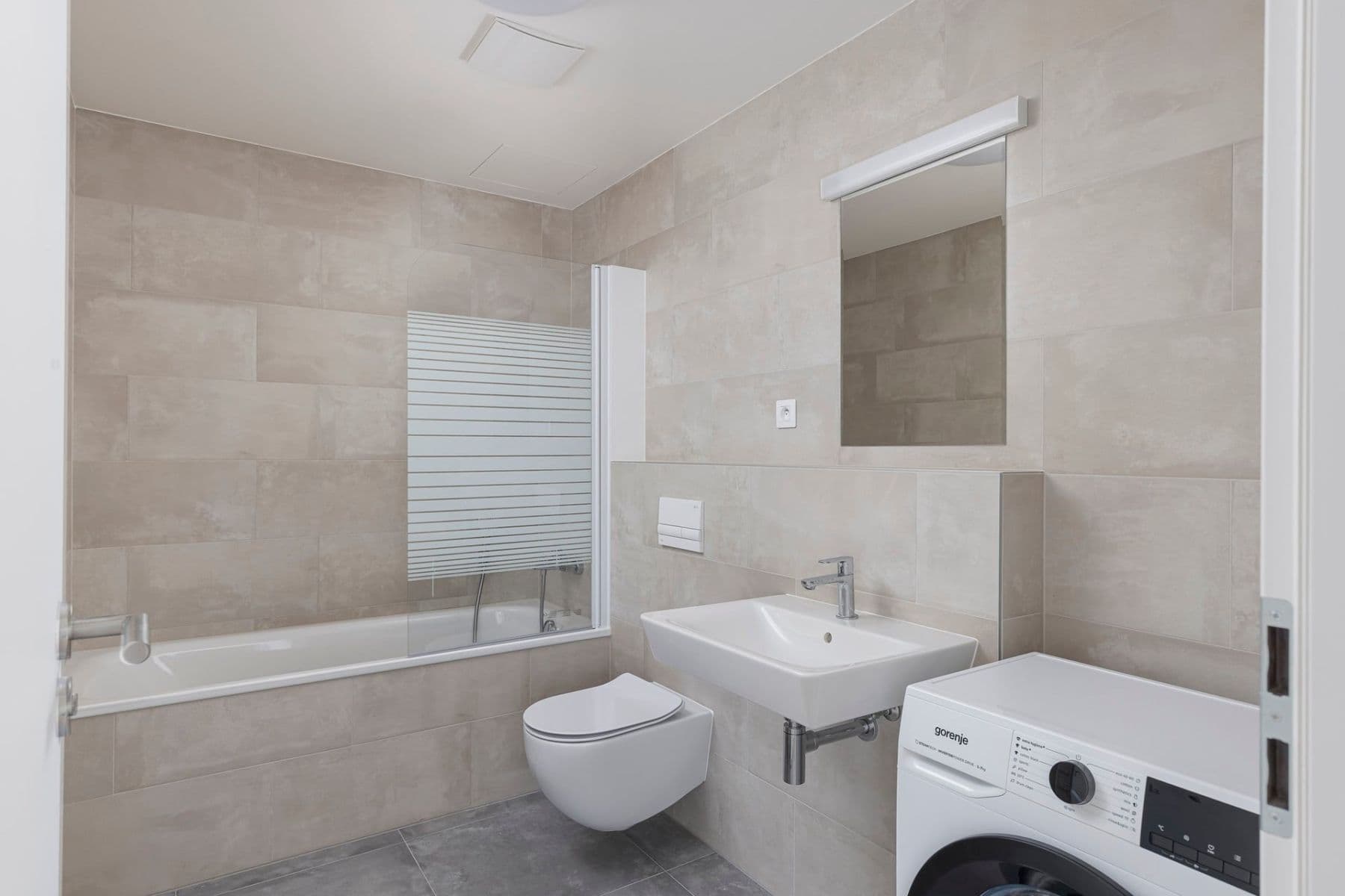 1 bedroom with open-plan kitchen flat to rent, 53 m², Arnošta Valenty, Prague, Prague 1 bedroom with open-plan kitchen flat to rent, 53 m², Arnošta Valenty, Prague, Prague