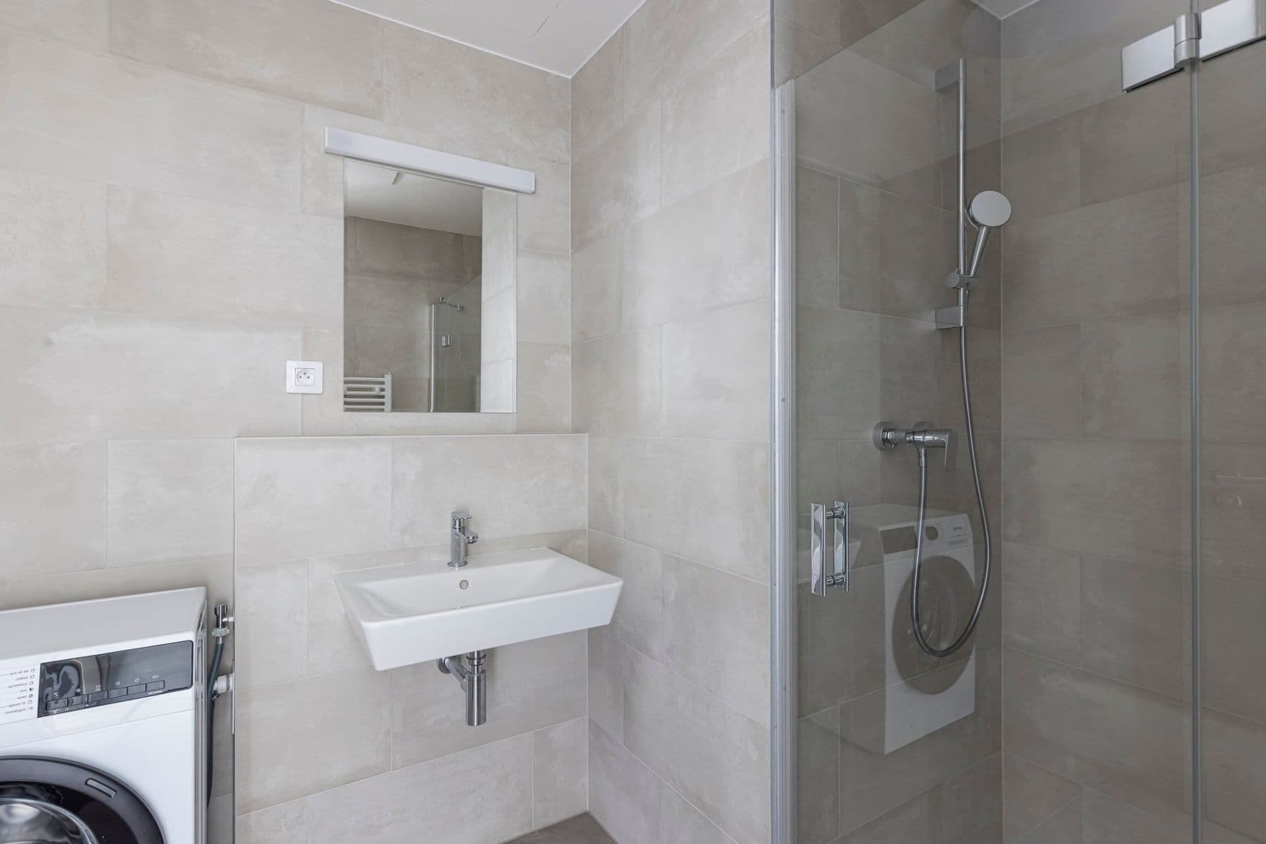 1 bedroom with open-plan kitchen flat to rent, 50 m², Arnošta Valenty, Prague, Prague 1 bedroom with open-plan kitchen flat to rent, 50 m², Arnošta Valenty, Prague, Prague