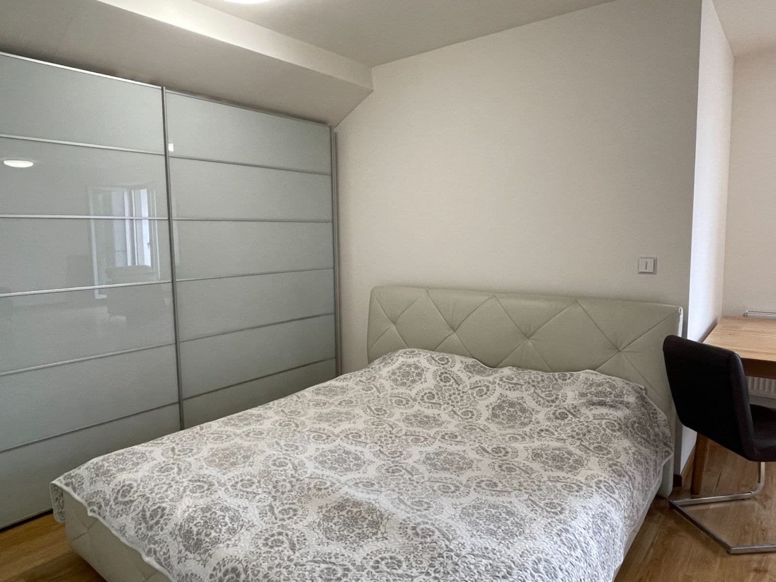 Studio flat to rent, 48 m², Terronská, Prague, Prague Studio flat to rent, 48 m², Terronská, Prague, Prague