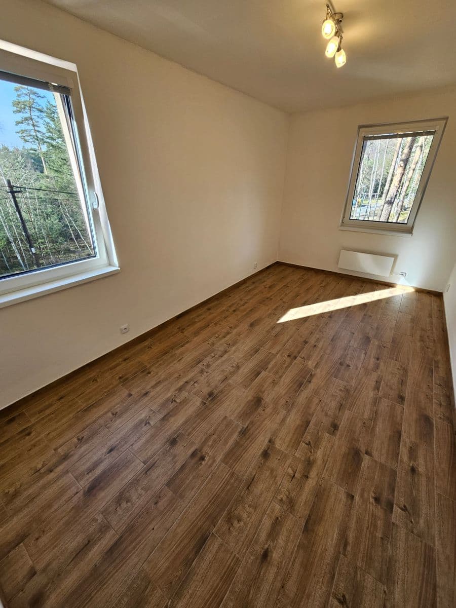 2 bedroom with open-plan kitchen flat to rent, 73 m², Pod Borným, Doksy, Liberecký Region 2 bedroom with open-plan kitchen flat to rent, 73 m², Pod Borným, Doksy, Liberecký Region