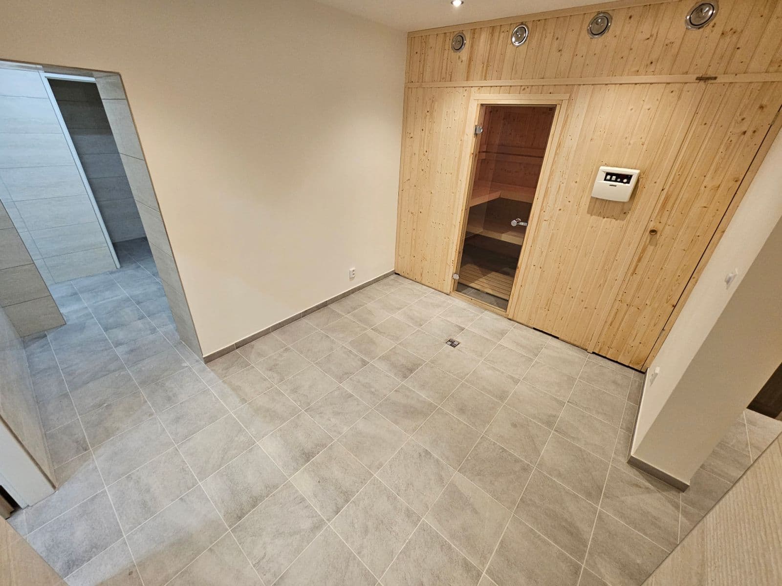 2 bedroom with open-plan kitchen flat to rent, 73 m², Pod Borným, Doksy, Liberecký Region 2 bedroom with open-plan kitchen flat to rent, 73 m², Pod Borným, Doksy, Liberecký Region