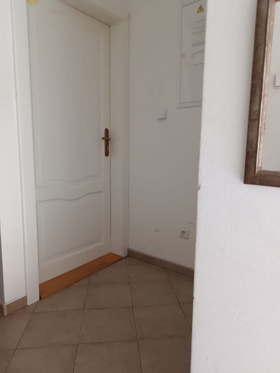 Studio flat to rent, 25 m², Kašpara Malého, Bechyně, Jihočeský Region Studio flat to rent, 25 m², Kašpara Malého, Bechyně, Jihočeský Region