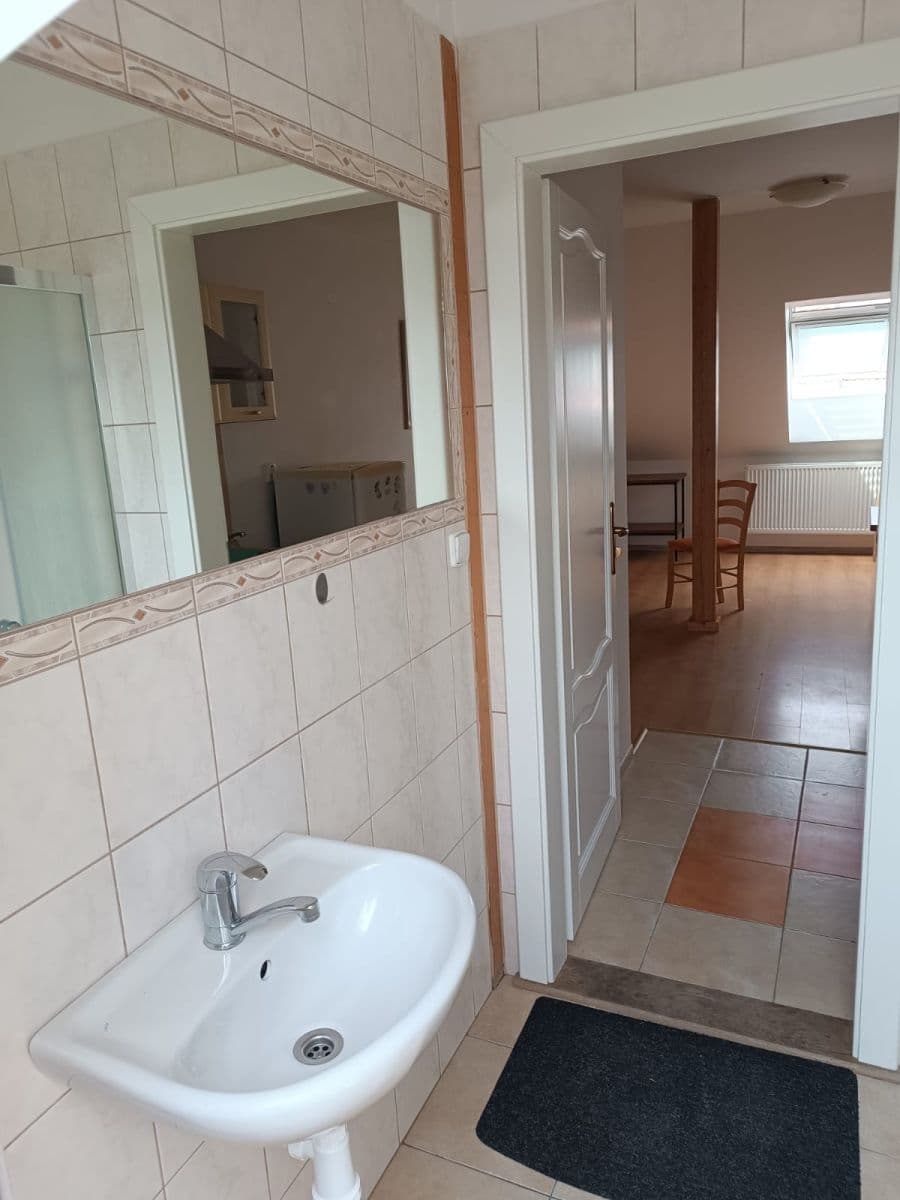 Studio flat to rent, 25 m², Kašpara Malého, Bechyně, Jihočeský Region Studio flat to rent, 25 m², Kašpara Malého, Bechyně, Jihočeský Region
