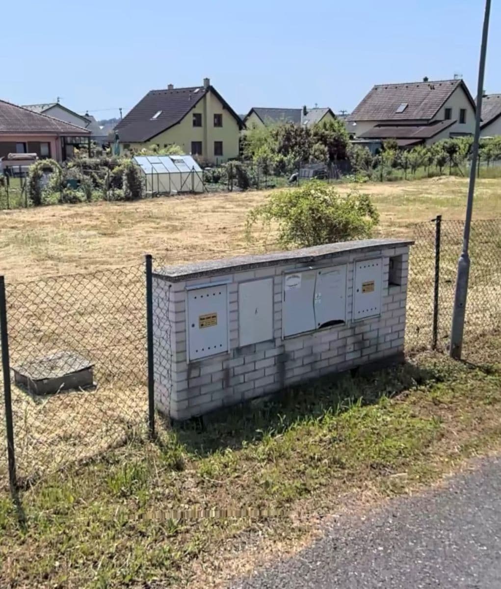 plot for sale, 689 m², Dubová, Jirny, Středočeský Region plot for sale, 689 m², Dubová, Jirny, Středočeský Region