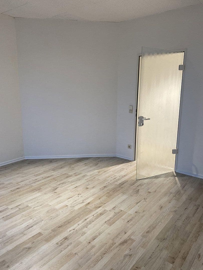 3 bedroom flat to rent, 89 m², Ernst Thälmann Str. 39, Heidenau, Saxony 3 bedroom flat to rent, 89 m², Ernst Thälmann Str. 39, Heidenau, Saxony