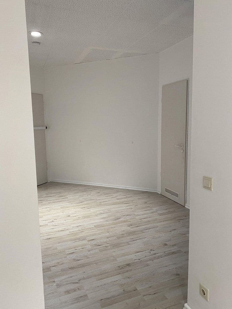 3 bedroom flat to rent, 89 m², Ernst Thälmann Str. 39, Heidenau, Saxony 3 bedroom flat to rent, 89 m², Ernst Thälmann Str. 39, Heidenau, Saxony