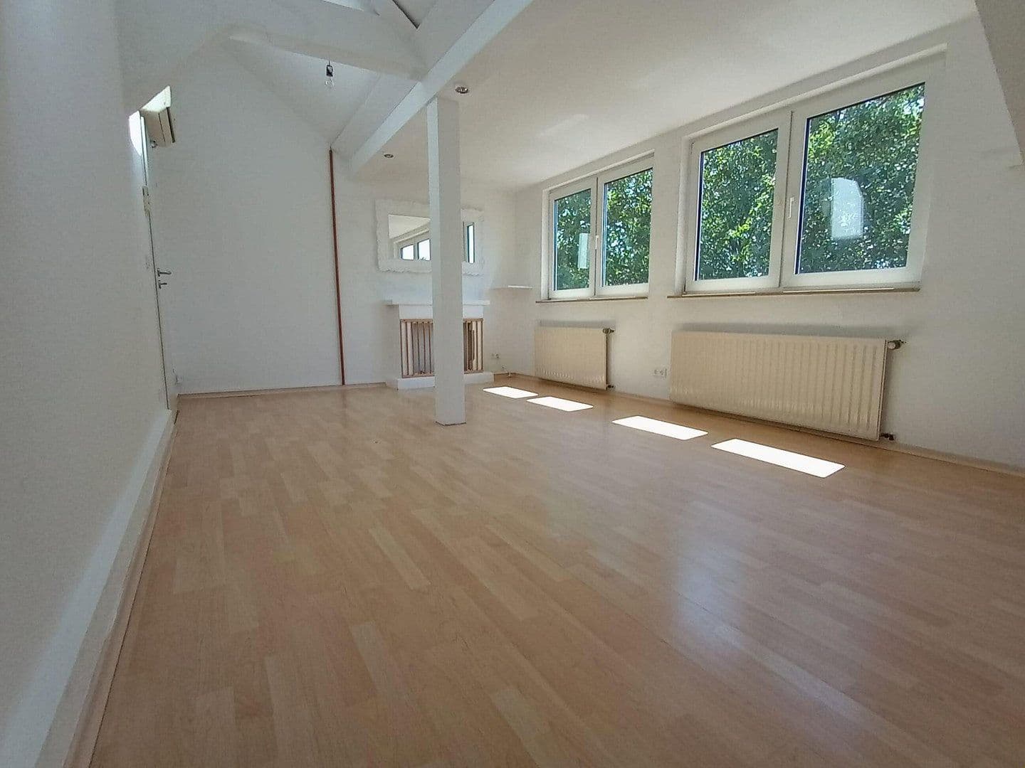 3 bedroom flat to rent, 70 m², Helmholtzplatz 5, Essen, North Rhine-Westphalia 3 bedroom flat to rent, 70 m², Helmholtzplatz 5, Essen, North Rhine-Westphalia