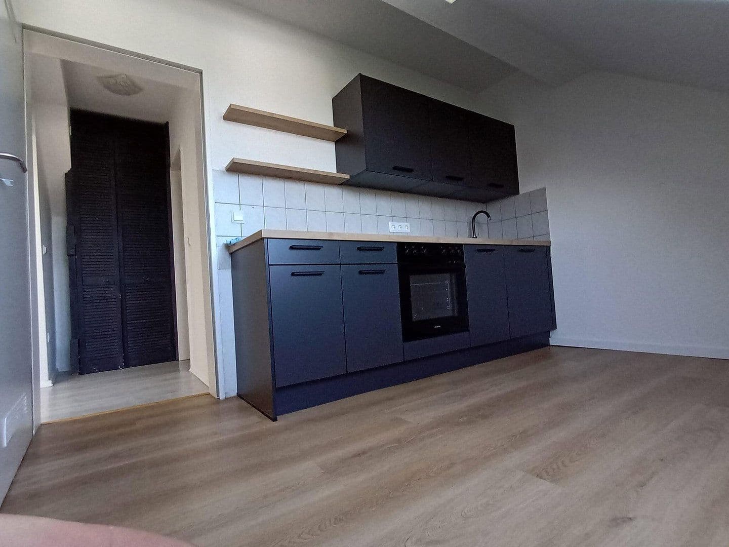3 bedroom flat to rent, 70 m², Helmholtzplatz 5, Essen, North Rhine-Westphalia 3 bedroom flat to rent, 70 m², Helmholtzplatz 5, Essen, North Rhine-Westphalia