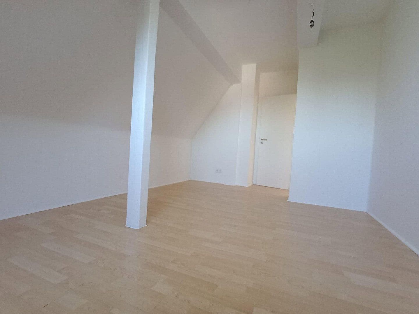 3 bedroom flat to rent, 70 m², Helmholtzplatz 5, Essen, North Rhine-Westphalia 3 bedroom flat to rent, 70 m², Helmholtzplatz 5, Essen, North Rhine-Westphalia