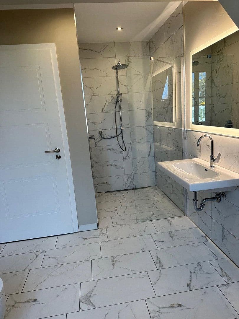 house to rent, 112 m², Fährstraße 9, Reihenhaus 1 -, Bad Dürrenberg, Saxony-Anhalt house to rent, 112 m², Fährstraße 9, Reihenhaus 1 -, Bad Dürrenberg, Saxony-Anhalt