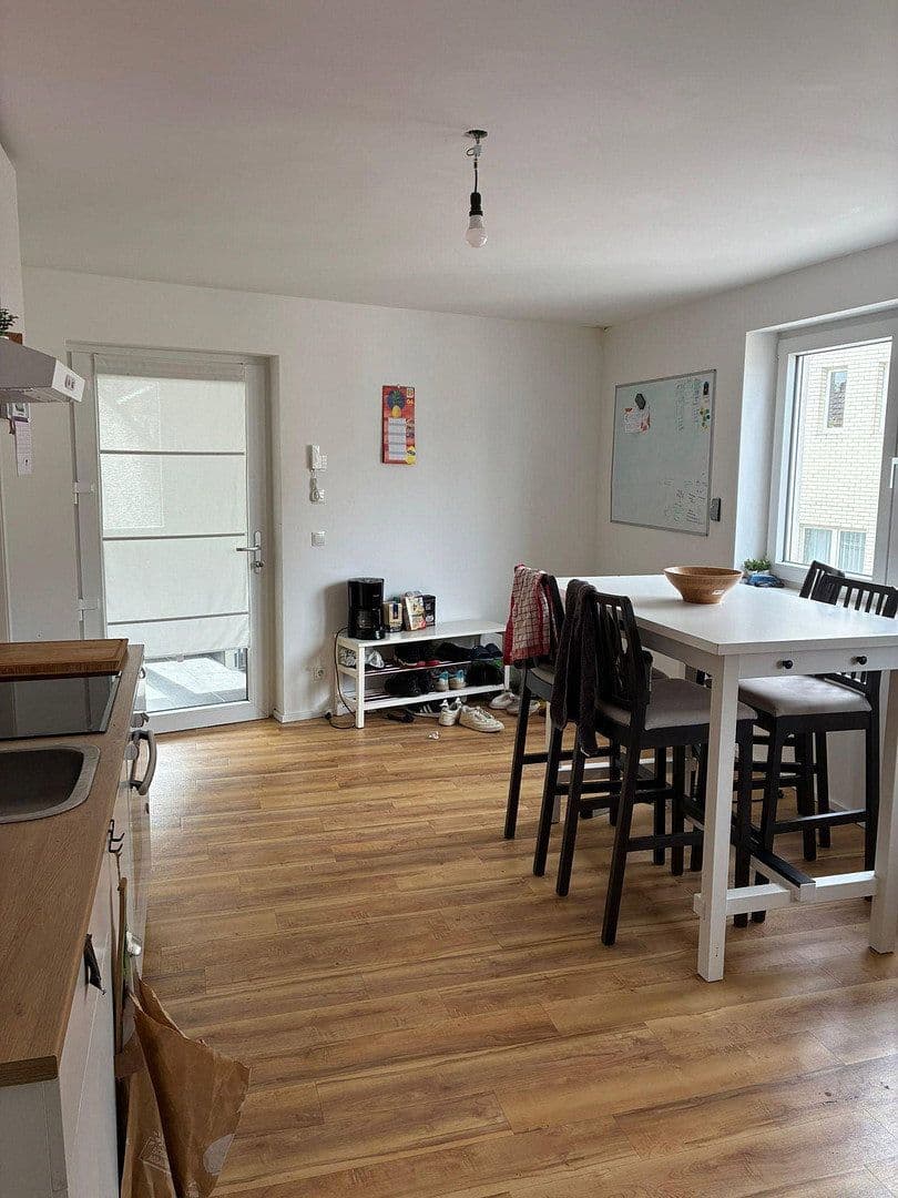 5 bedroom flat to rent, 94 m², Bonn, North Rhine-Westphalia 5 bedroom flat to rent, 94 m², Bonn, North Rhine-Westphalia