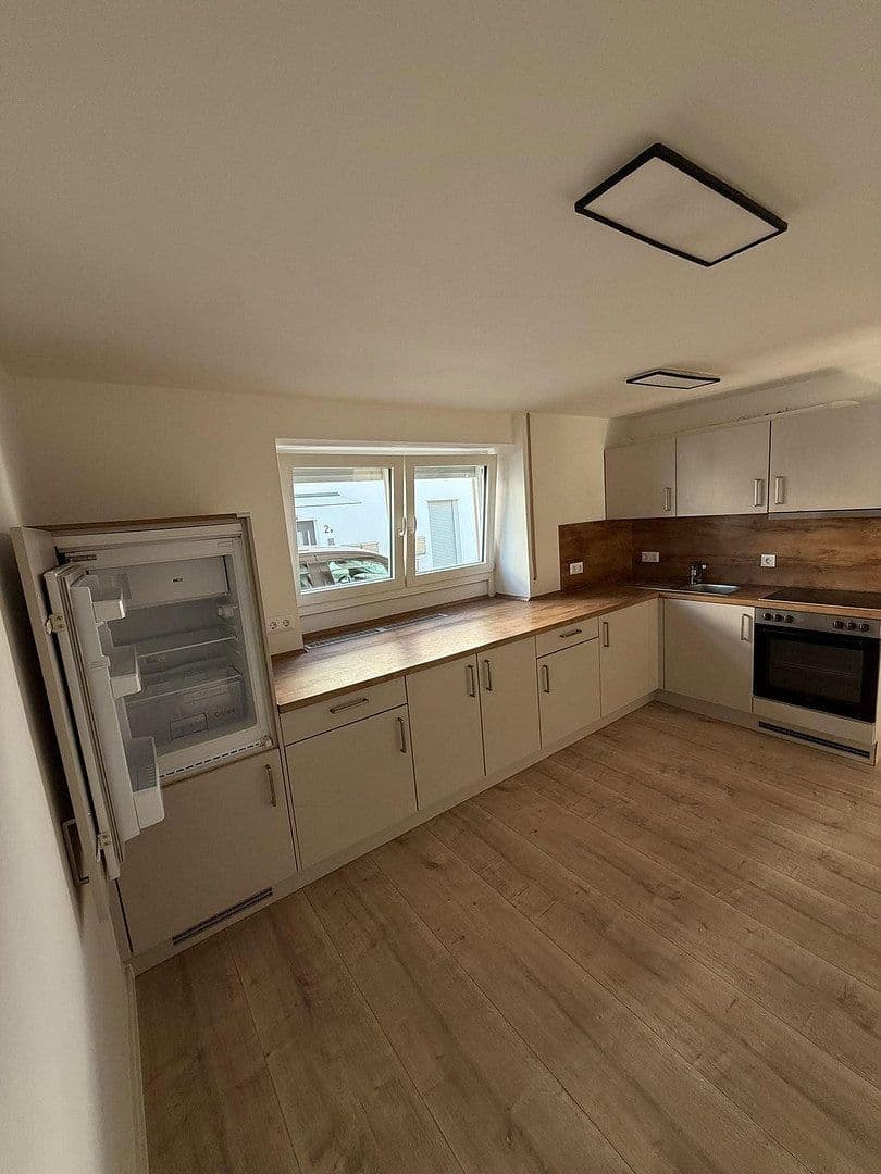 3 bedroom flat to rent, 40 m², Hemhofen, Bavaria 3 bedroom flat to rent, 40 m², Hemhofen, Bavaria