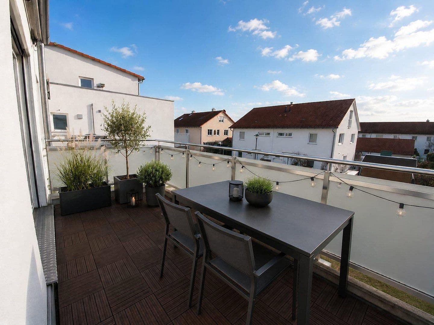 2 bedroom with open-plan kitchen flat for sale, 100 m², Manching, Bavaria 2 bedroom with open-plan kitchen flat for sale, 100 m², Manching, Bavaria