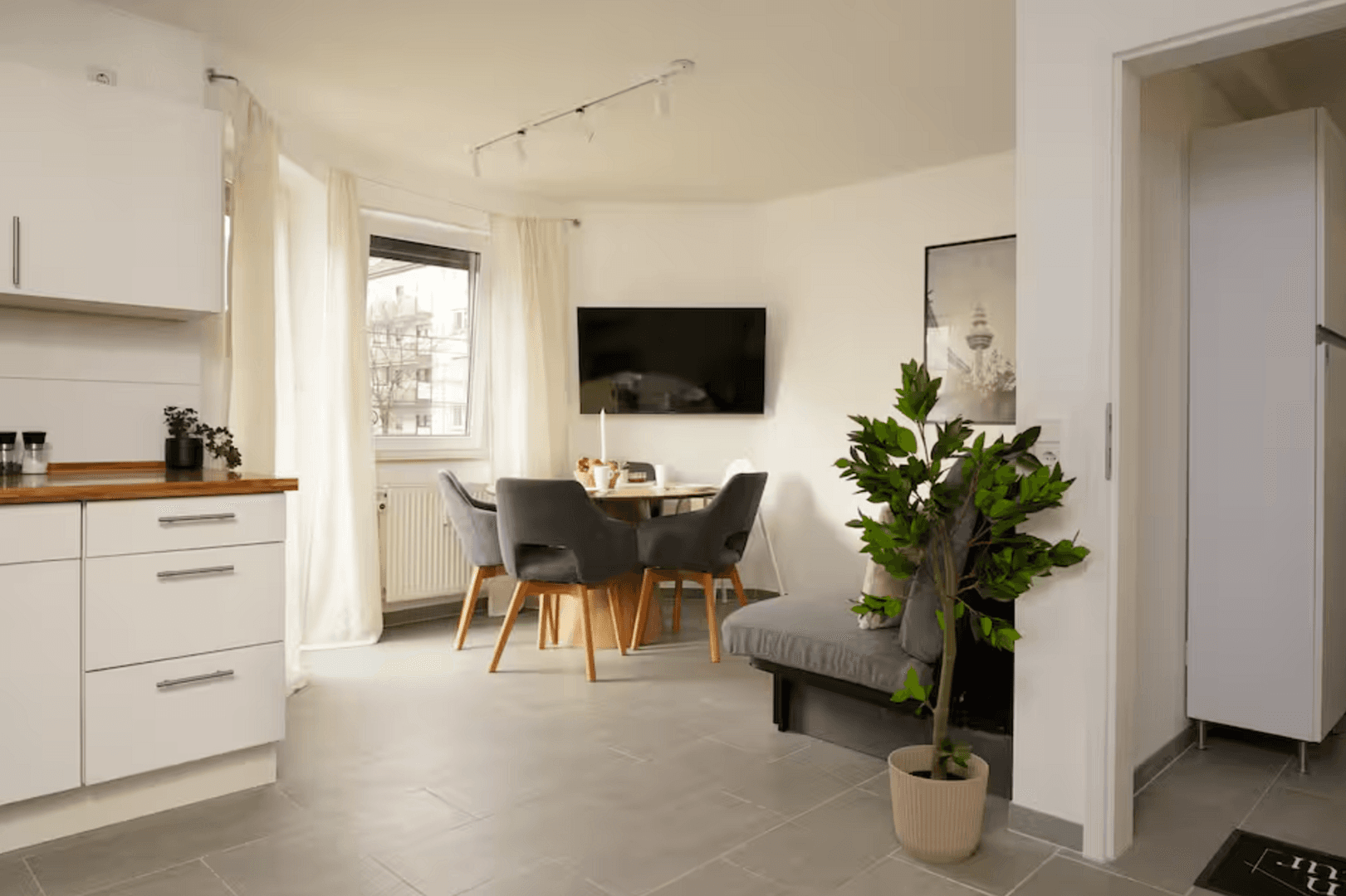 Studio flat to rent, 46 m², Schwetzinger Str. 54, Mannheim, Baden-Württemberg Studio flat to rent, 46 m², Schwetzinger Str. 54, Mannheim, Baden-Württemberg