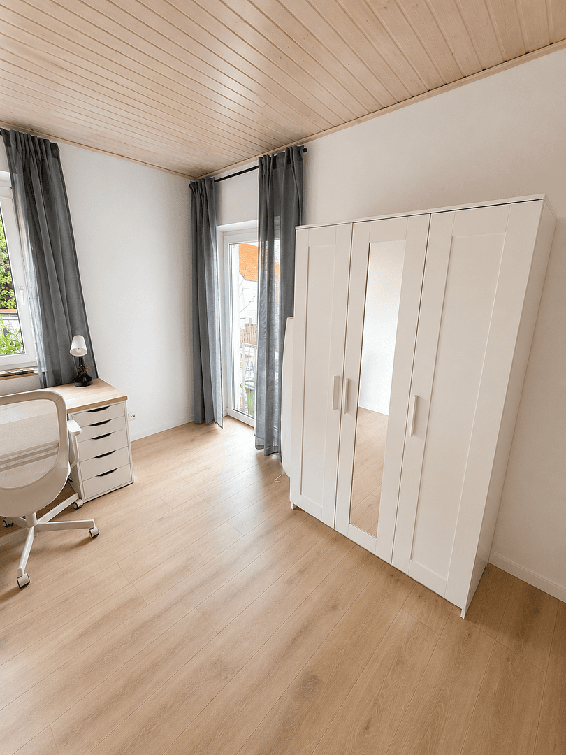 flat to rent, 18 m², Erlanger Straße 7, Spardorf, Bavaria flat to rent, 18 m², Erlanger Straße 7, Spardorf, Bavaria
