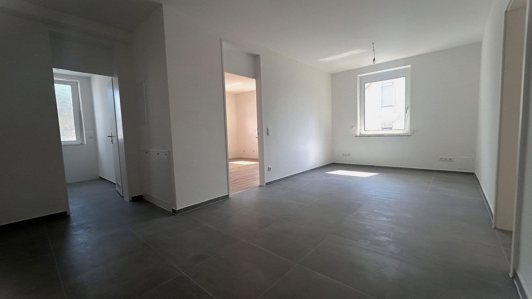 1 bedroom with open-plan kitchen flat to rent, 89 m², Ellingerweg 98, München, Bavaria 1 bedroom with open-plan kitchen flat to rent, 89 m², Ellingerweg 98, München, Bavaria