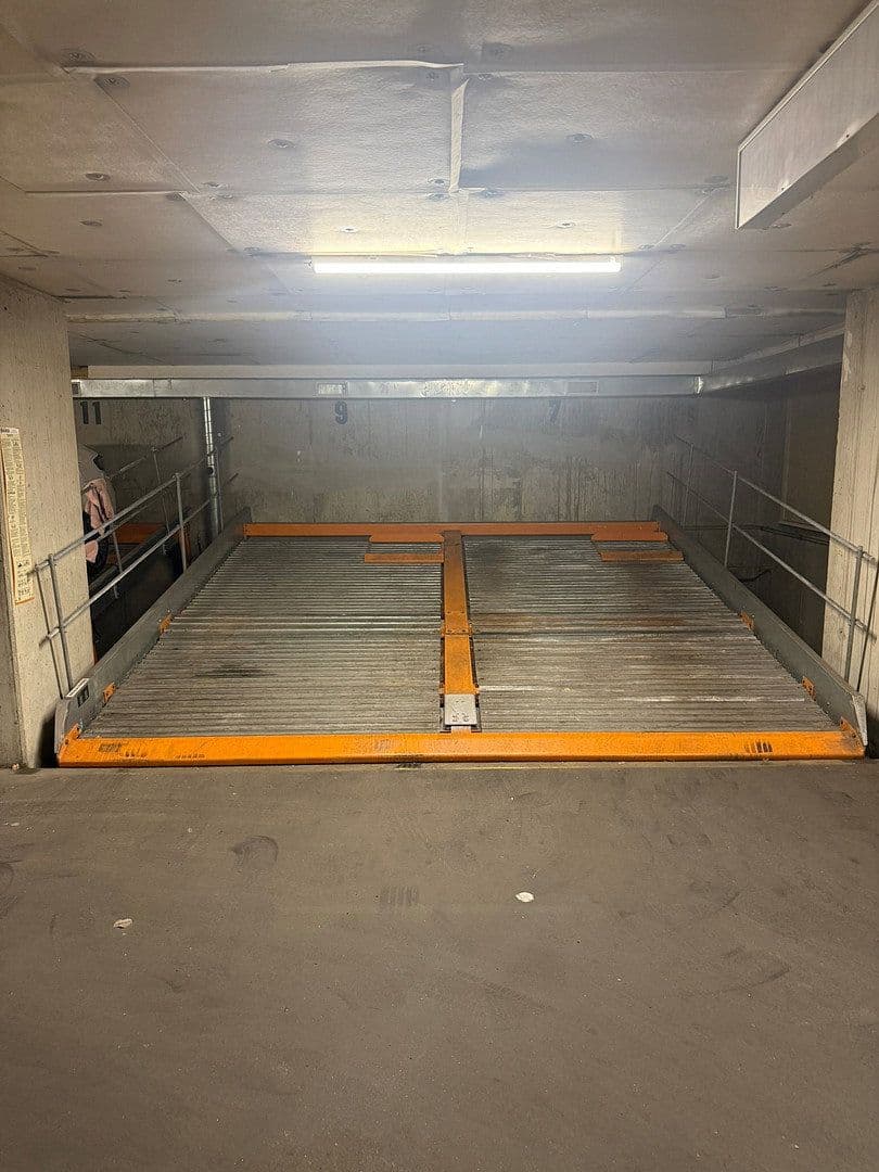 garage to rent, 0 m², Burghardtgasse 1, Wien, Vienna garage to rent, 0 m², Burghardtgasse 1, Wien, Vienna