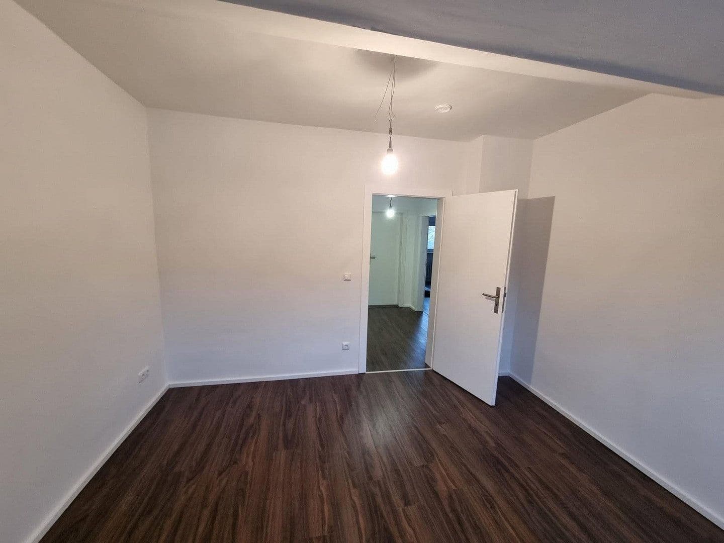 3 bedroom with open-plan kitchen flat to rent, 85 m², Holteistraße 74, Duisburg, North Rhine-Westphalia 3 bedroom with open-plan kitchen flat to rent, 85 m², Holteistraße 74, Duisburg, North Rhine-Westphalia