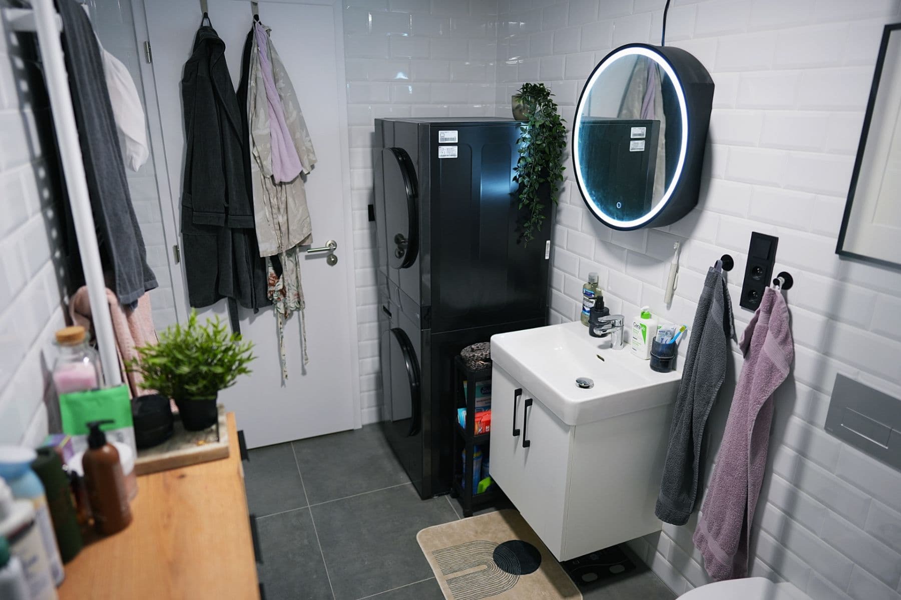 2 bedroom with open-plan kitchen flat to rent, 73 m², Kolbenova, Prague, Prague 2 bedroom with open-plan kitchen flat to rent, 73 m², Kolbenova, Prague, Prague