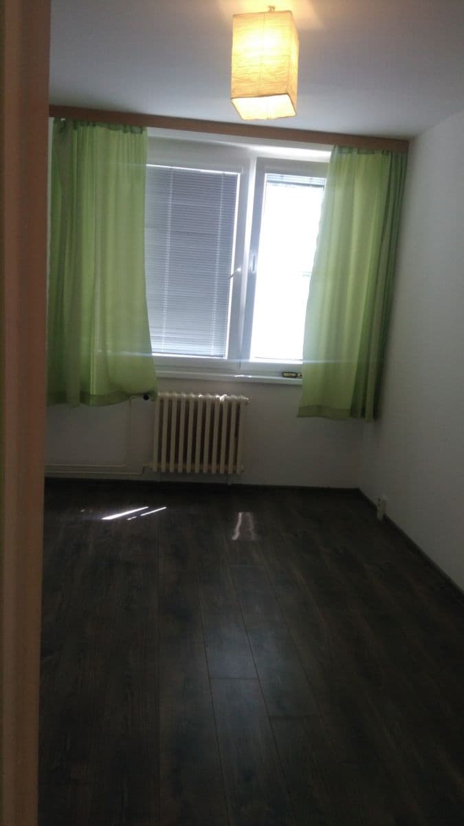 1 bedroom with open-plan kitchen flat to rent, 45 m², K Sídlišti, Libčice nad Vltavou, Středočeský Region 1 bedroom with open-plan kitchen flat to rent, 45 m², K Sídlišti, Libčice nad Vltavou, Středočeský Region
