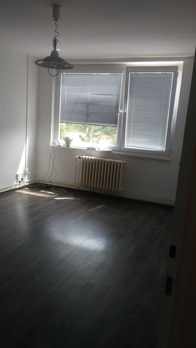 1 bedroom with open-plan kitchen flat to rent, 45 m², K Sídlišti, Libčice nad Vltavou, Středočeský Region 1 bedroom with open-plan kitchen flat to rent, 45 m², K Sídlišti, Libčice nad Vltavou, Středočeský Region