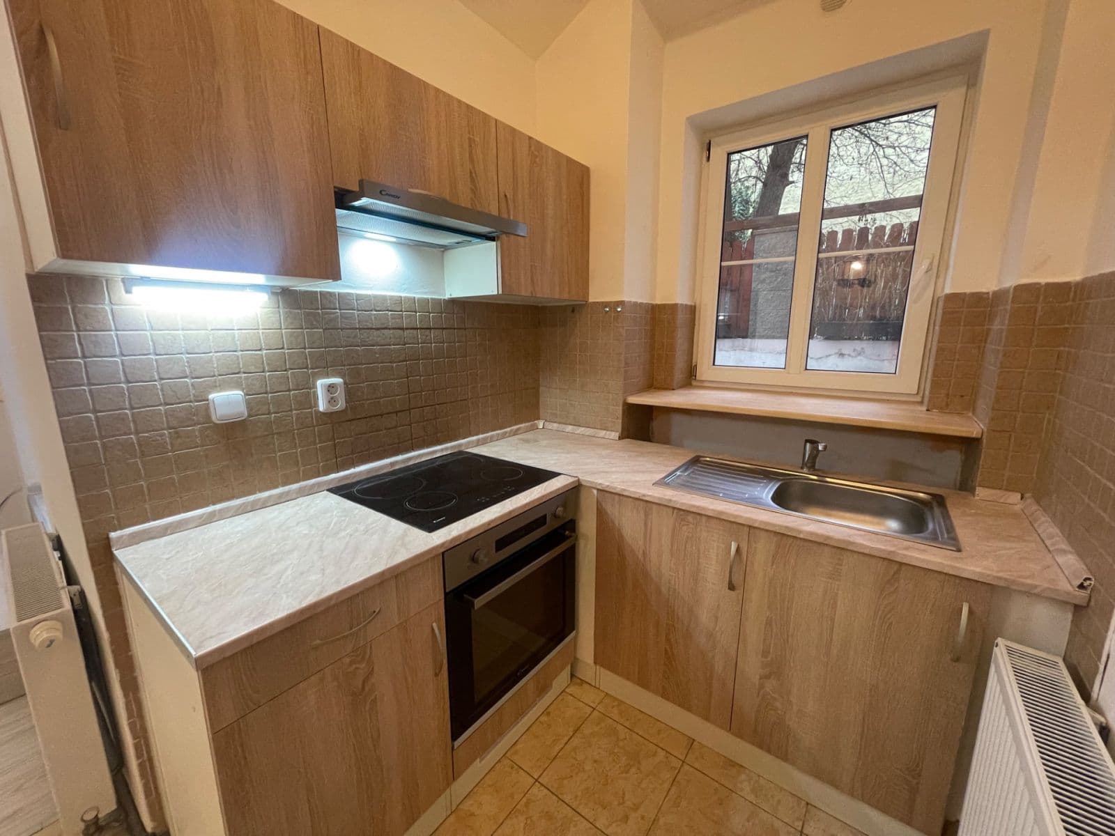 1 bedroom with open-plan kitchen flat to rent, 62 m², Sevastopolská, Prague, Prague 1 bedroom with open-plan kitchen flat to rent, 62 m², Sevastopolská, Prague, Prague