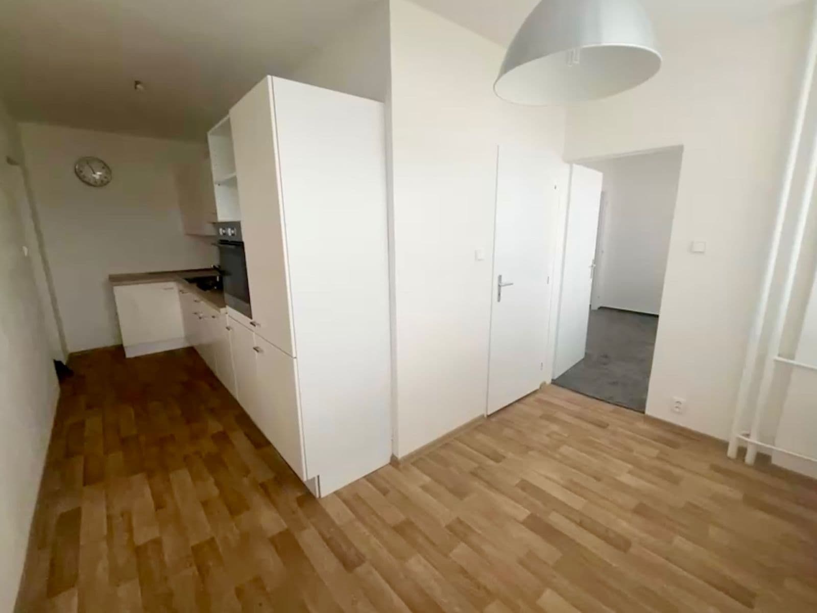 2 bedroom with open-plan kitchen flat to rent, 70 m², Hoření, Ústí nad Labem, Ústecký Region 2 bedroom with open-plan kitchen flat to rent, 70 m², Hoření, Ústí nad Labem, Ústecký Region