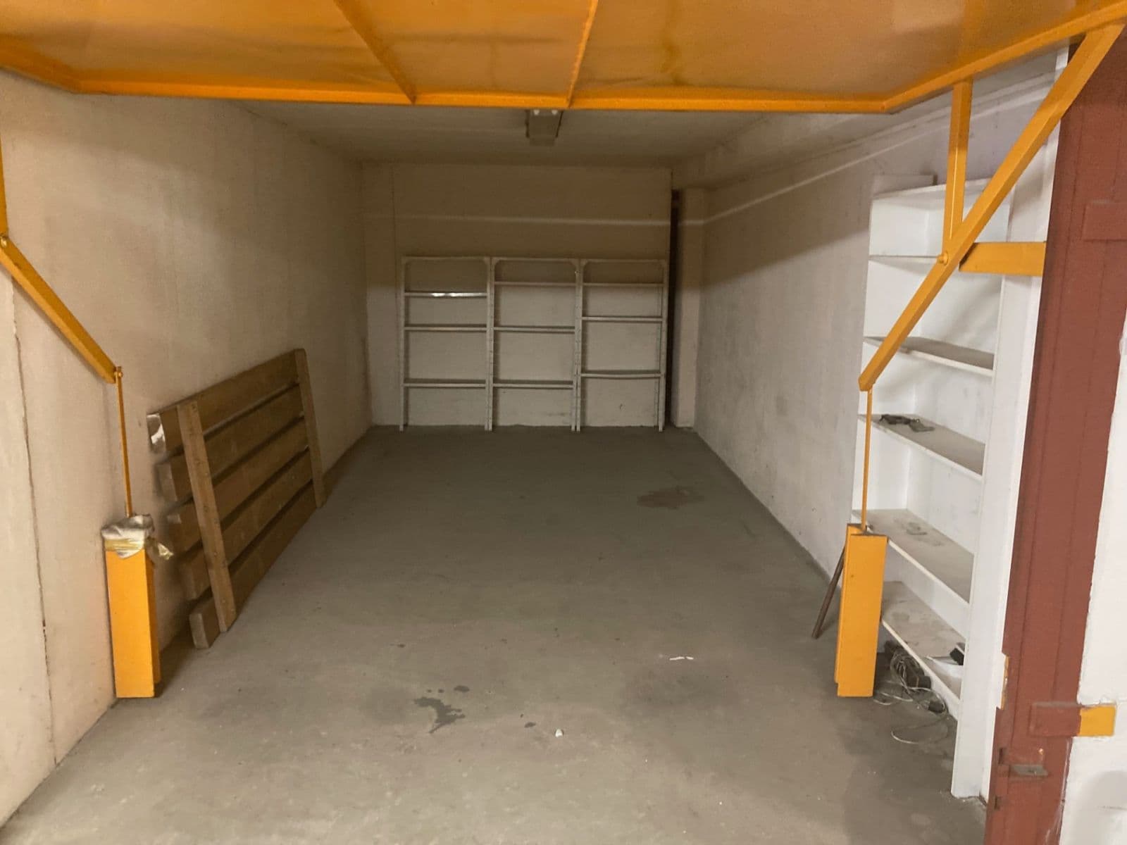 garage to rent, 20 m², Makovského, Prague, Prague garage to rent, 20 m², Makovského, Prague, Prague