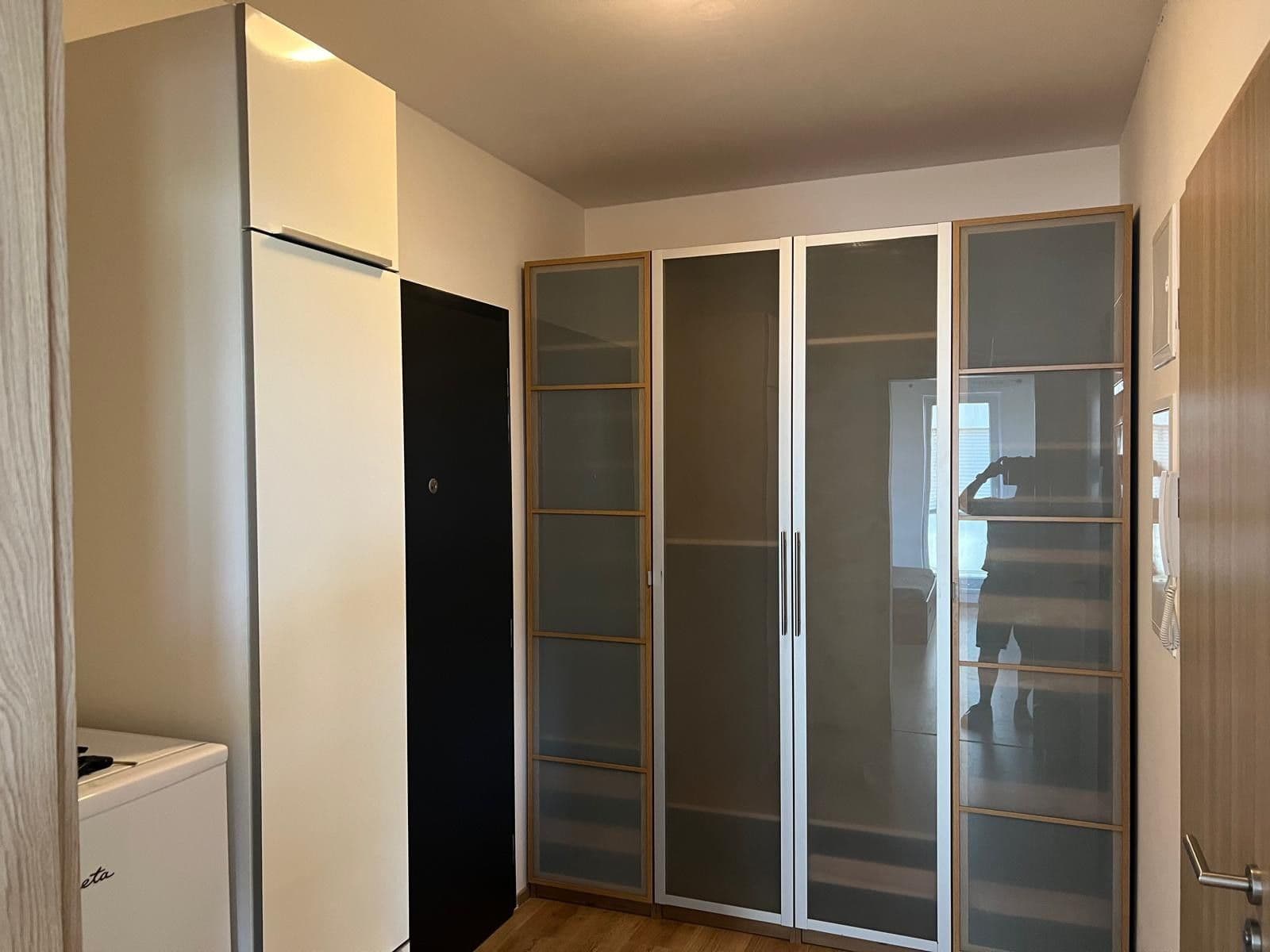 Studio flat to rent, 42 m², Počernická, Prague, Prague Studio flat to rent, 42 m², Počernická, Prague, Prague