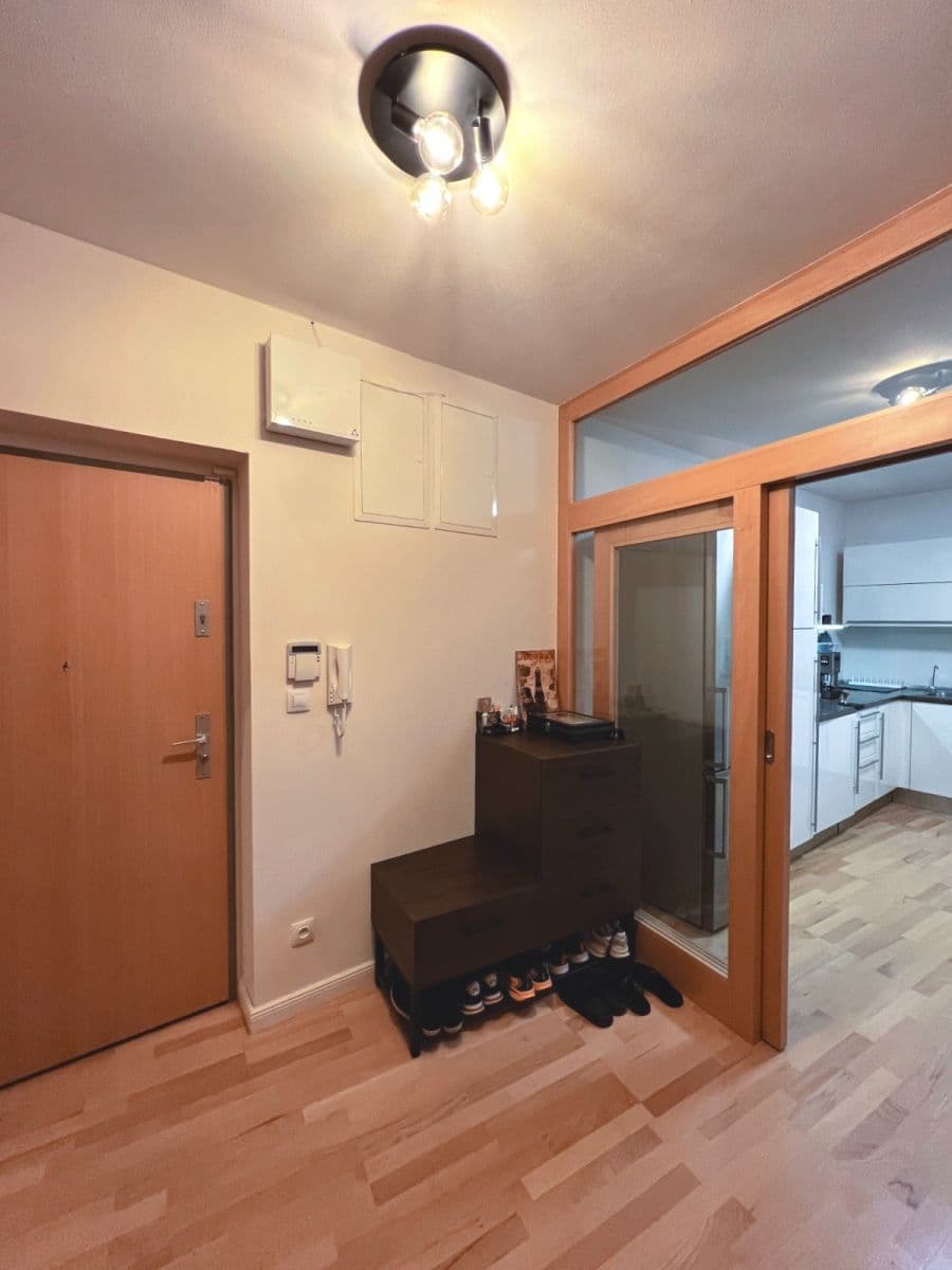 2 bedroom with open-plan kitchen flat to rent, 91 m², Musílkova, Prague, Prague 2 bedroom with open-plan kitchen flat to rent, 91 m², Musílkova, Prague, Prague
