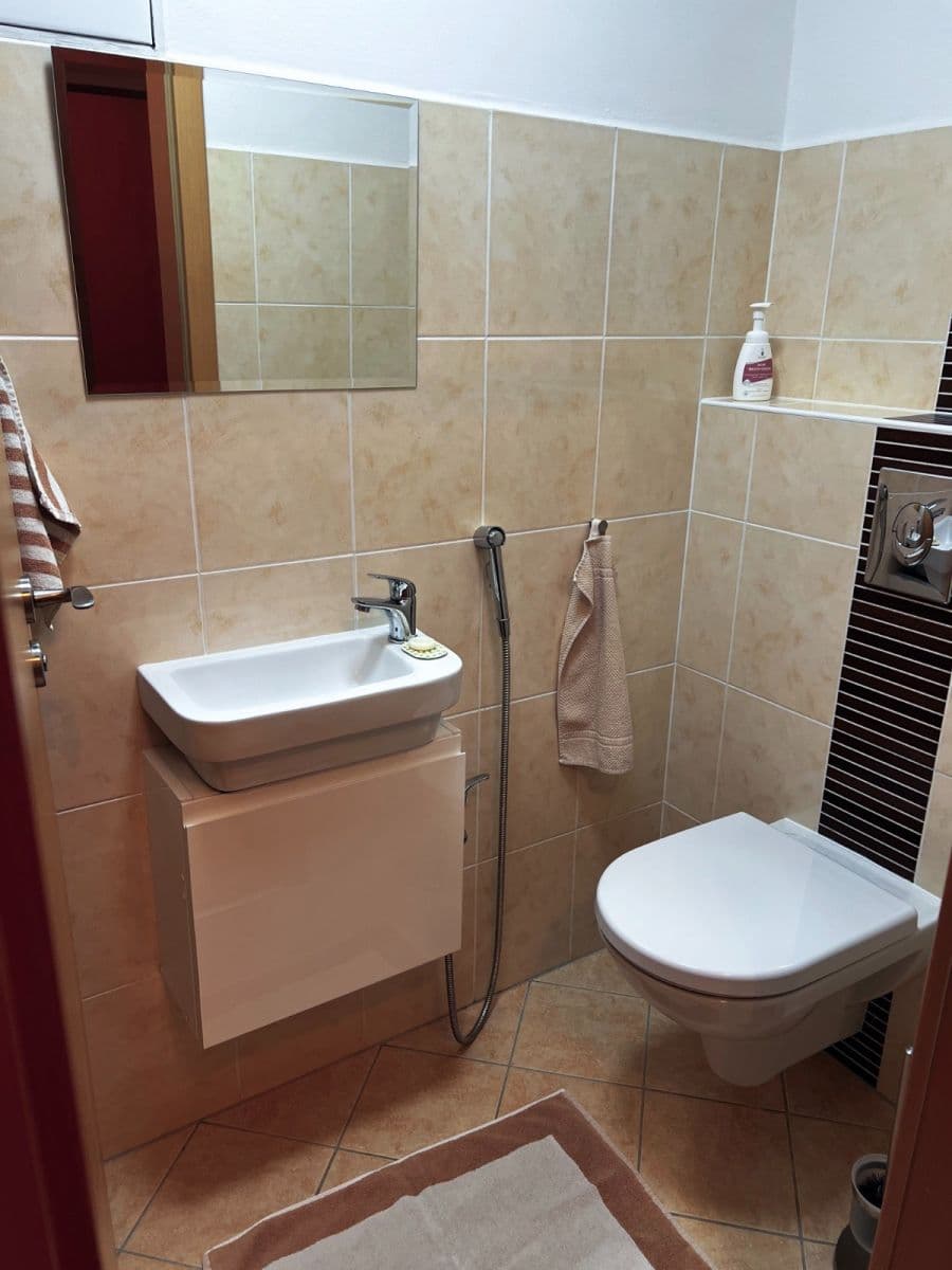 2 bedroom with open-plan kitchen flat to rent, 91 m², Musílkova, Prague, Prague 2 bedroom with open-plan kitchen flat to rent, 91 m², Musílkova, Prague, Prague