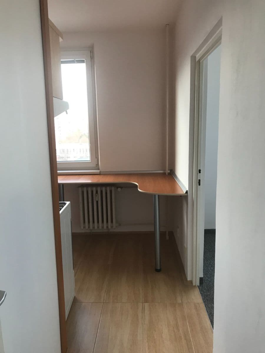 2 bedroom flat to rent, 59 m², Erno Košťála, Pardubice, Pardubický Region 2 bedroom flat to rent, 59 m², Erno Košťála, Pardubice, Pardubický Region