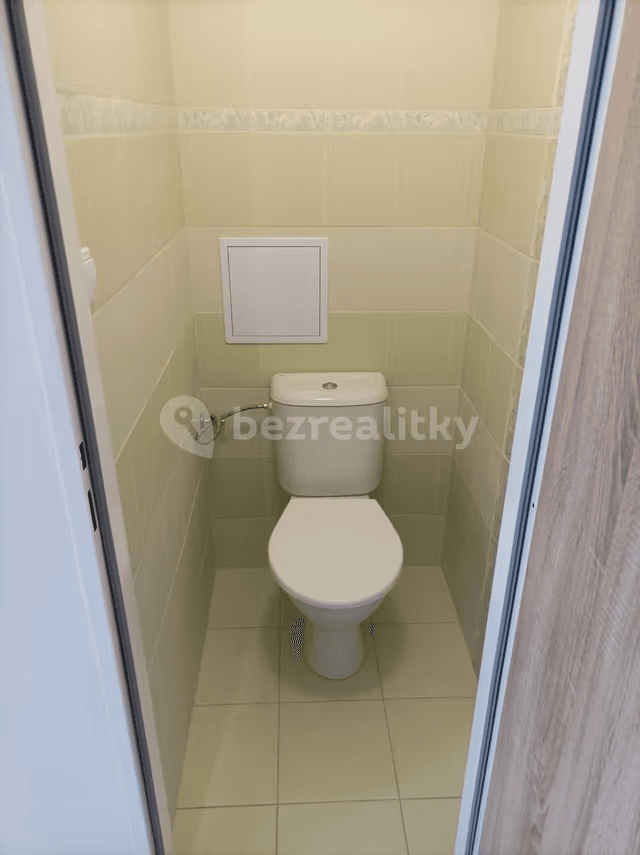 1 bedroom with open-plan kitchen flat for sale, 39 m², Kojetická, Neratovice, Středočeský Region 1 bedroom with open-plan kitchen flat for sale, 39 m², Kojetická, Neratovice, Středočeský Region
