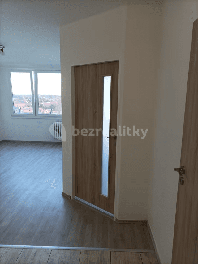 1 bedroom with open-plan kitchen flat for sale, 39 m², Kojetická, Neratovice, Středočeský Region 1 bedroom with open-plan kitchen flat for sale, 39 m², Kojetická, Neratovice, Středočeský Region