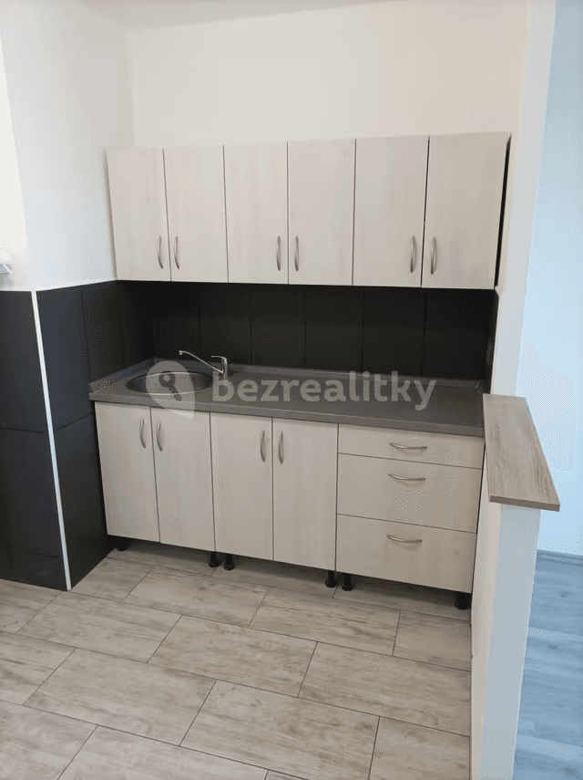 1 bedroom with open-plan kitchen flat for sale, 39 m², Kojetická, Neratovice, Středočeský Region 1 bedroom with open-plan kitchen flat for sale, 39 m², Kojetická, Neratovice, Středočeský Region