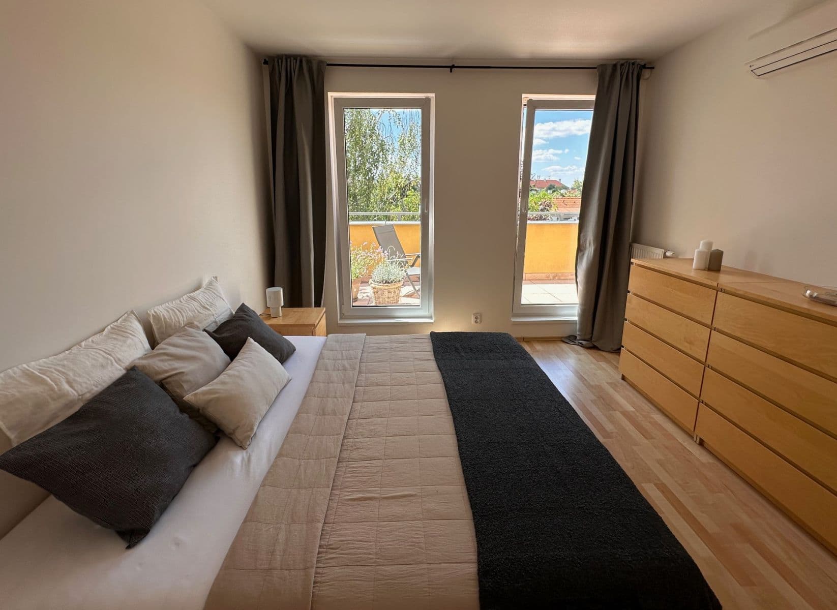 2 bedroom with open-plan kitchen flat for sale, 129 m², Rejchova, Prague, Prague 2 bedroom with open-plan kitchen flat for sale, 129 m², Rejchova, Prague, Prague