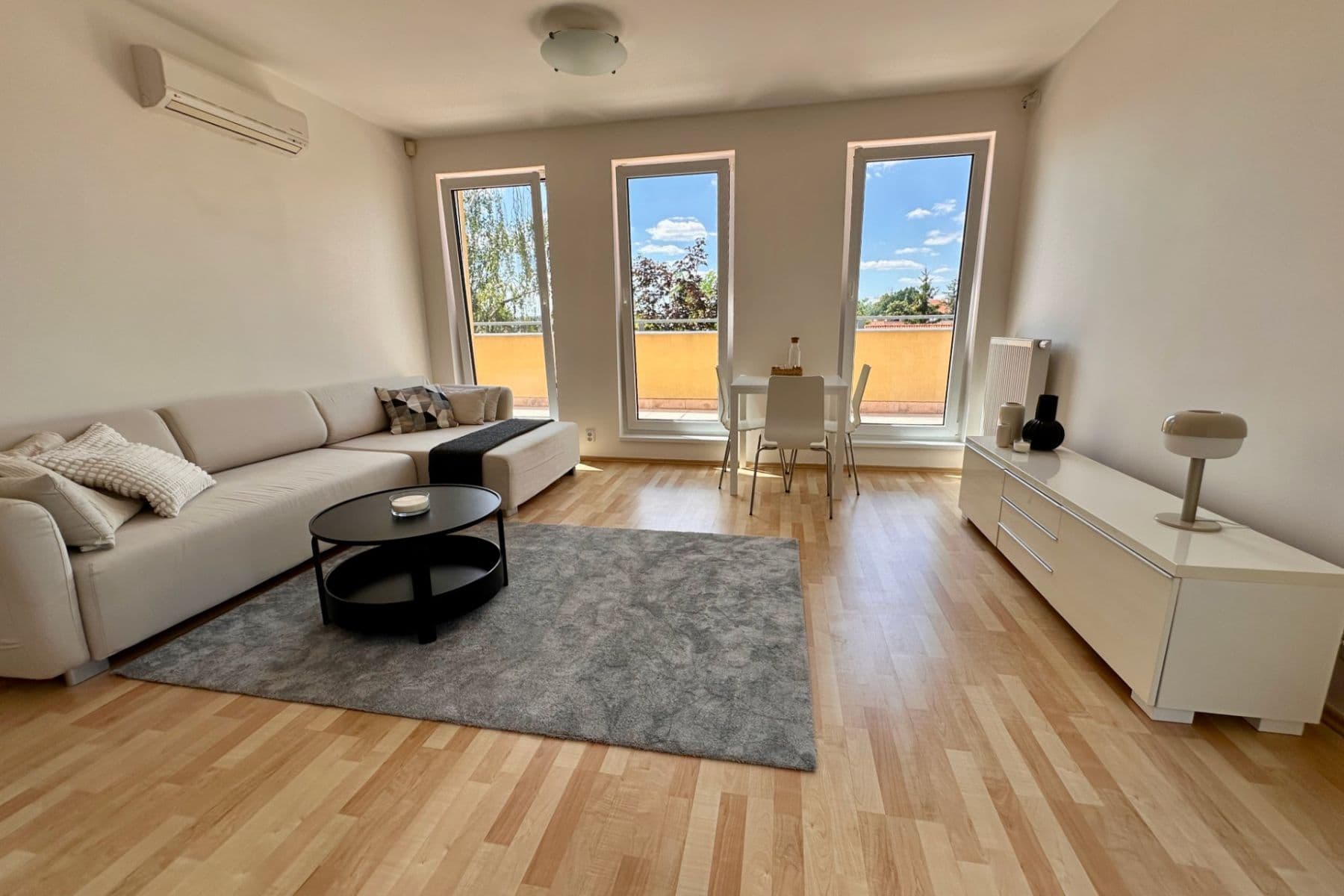 2 bedroom with open-plan kitchen flat for sale, 129 m², Rejchova, Prague, Prague 2 bedroom with open-plan kitchen flat for sale, 129 m², Rejchova, Prague, Prague