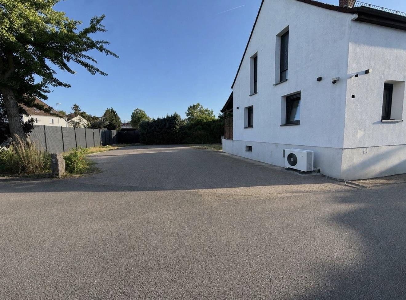 house for sale, 1,290 m², Ludwigshafen, Rhineland-Palatinate house for sale, 1,290 m², Ludwigshafen, Rhineland-Palatinate