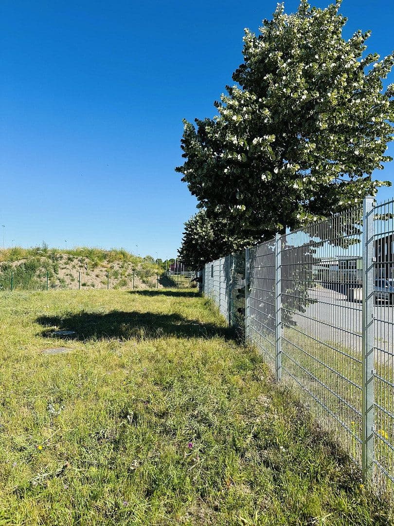 plot for sale, 1,330 m², Kohlenmühle 11, Lübeck-Kücknitz, Schleswig-Holstein plot for sale, 1,330 m², Kohlenmühle 11, Lübeck-Kücknitz, Schleswig-Holstein