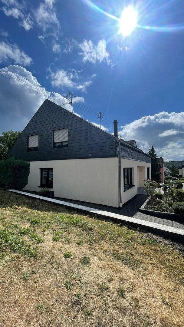 house for sale, 225 m², Trierweiler, Rhineland-Palatinate house for sale, 225 m², Trierweiler, Rhineland-Palatinate
