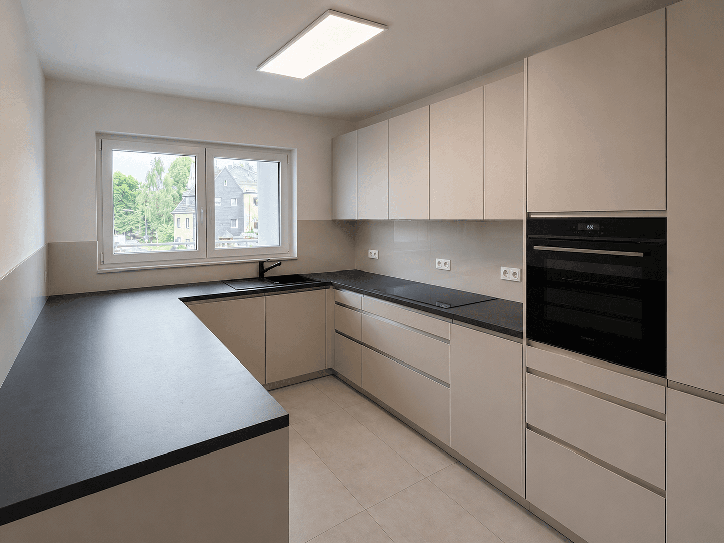 3 bedroom flat to rent, 107 m², Wermelskirchen, North Rhine-Westphalia 3 bedroom flat to rent, 107 m², Wermelskirchen, North Rhine-Westphalia